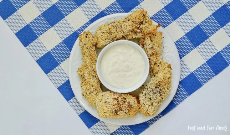Featured image showing the finished everything bagel chicken tenders ready to eat.