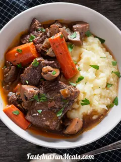What to Serve Beef Stew with Featured Image
