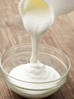 how to freeze sour cream